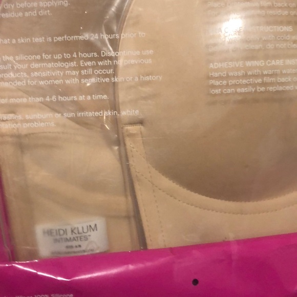 Backless and strapless deep plunge bra NWT - Picture 7 of 8